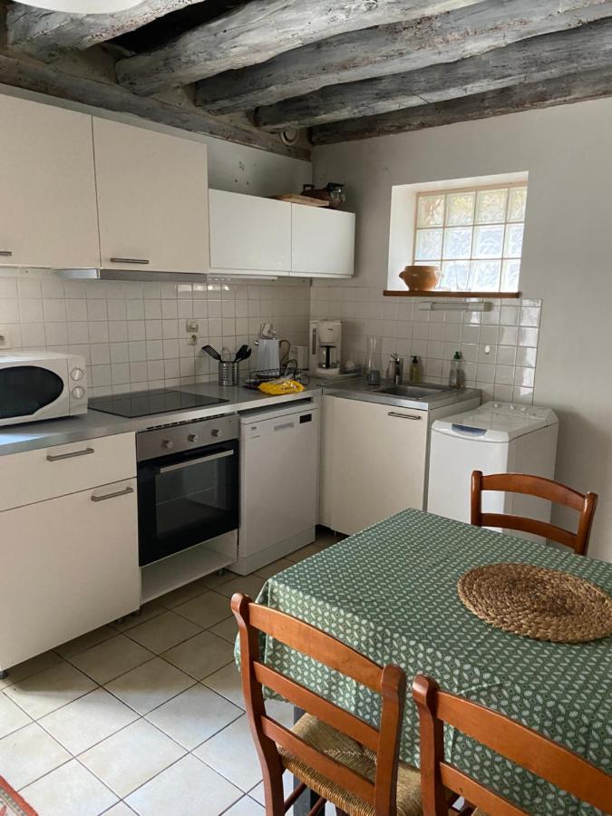 Gites « Le Clos Saint Hilaire » Mer Kültér fotó