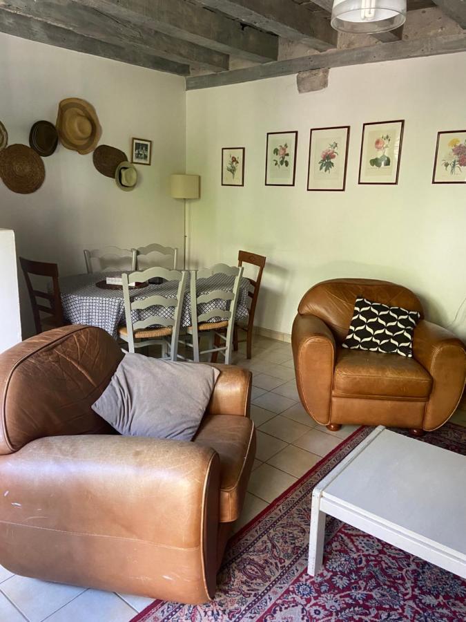Gites « Le Clos Saint Hilaire » Mer Kültér fotó